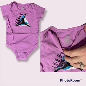 EUC Nike Air Jordan Onesie